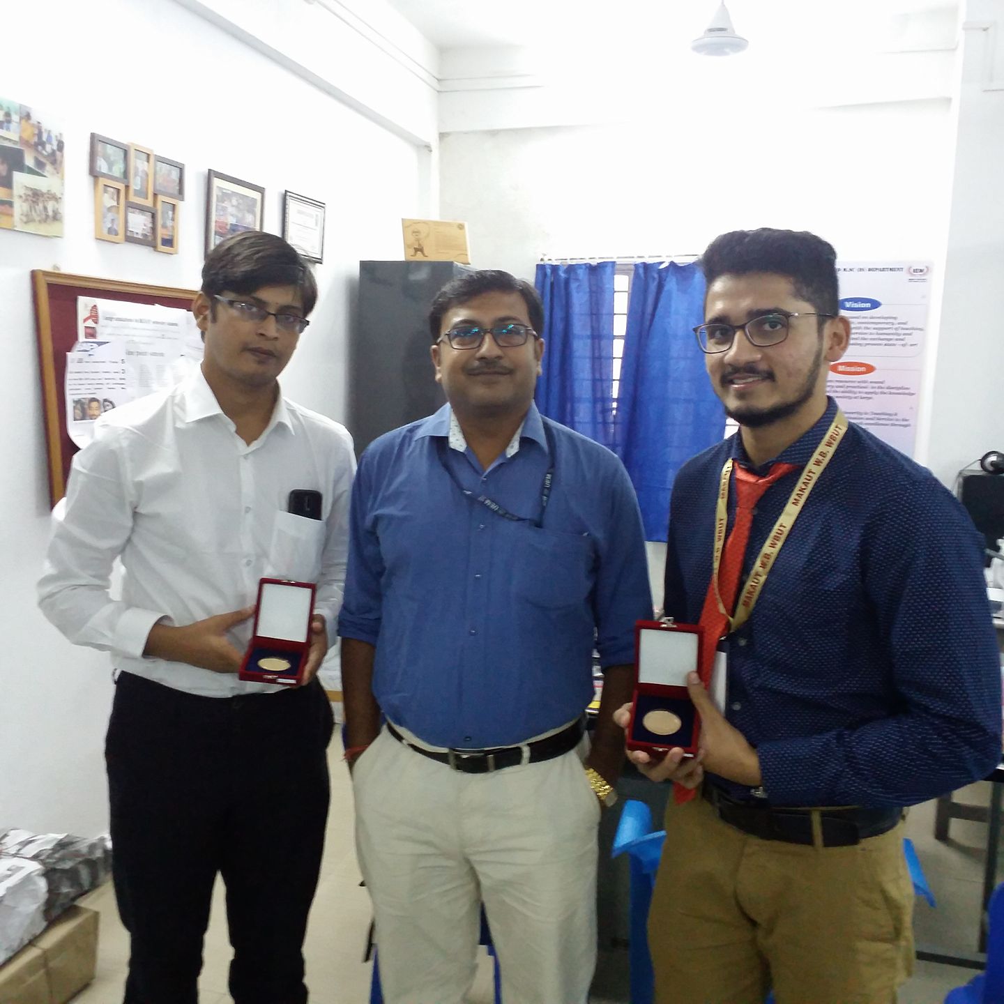 Gold & Bronze medal winners from M.Sc & BCA Department of IEM in MAKAUT Convocation 2017