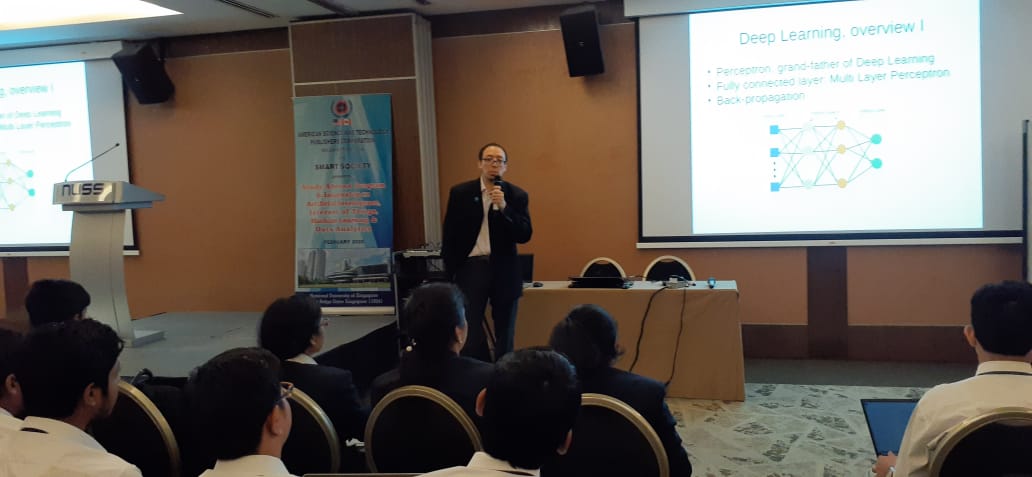 Dr. Nizar Ouarti, Associate Professor, Sorbonne University – Owner, Pixel Robotics giving a talk on Introduction to deep learning and Applications at Study Abroad Program, Singapore.
