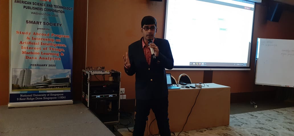 Day 2 of Study Abroad program in Singapore started with a hands on session by Prof. Amartya Mukherjee, faculty, Institute of Engineering & Management (IEM), Kolkata