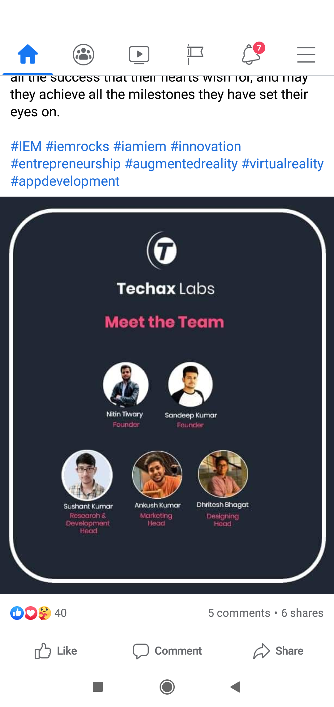 Prof. Avijit Bose of IEM Kolkata appreciates IEM-IEDC members, Nitin Tiwary and his partner Sandeep Kumar for forming Techax Labs