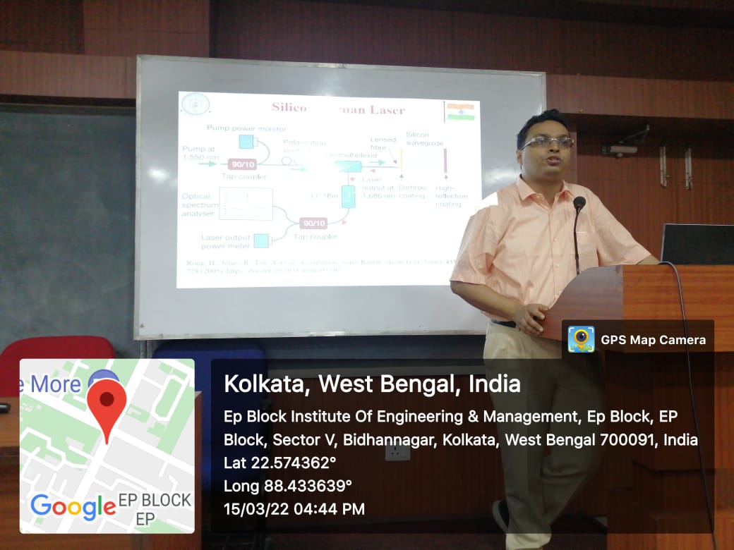 A Seminar on “High Frequency Communication: Recent Trends” organised by IEM-APS Students Branch Chapter