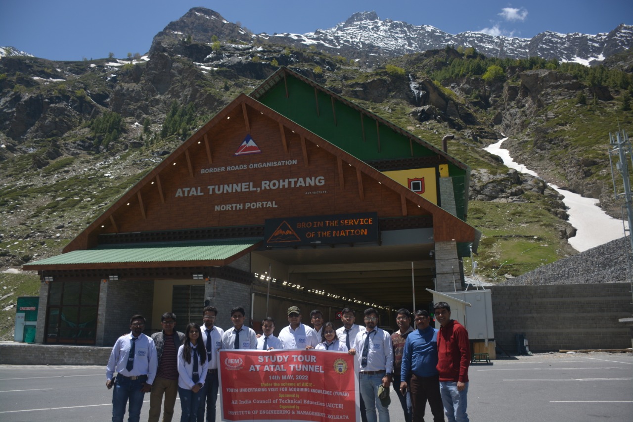 Study tour  at ATAL TUNNEL