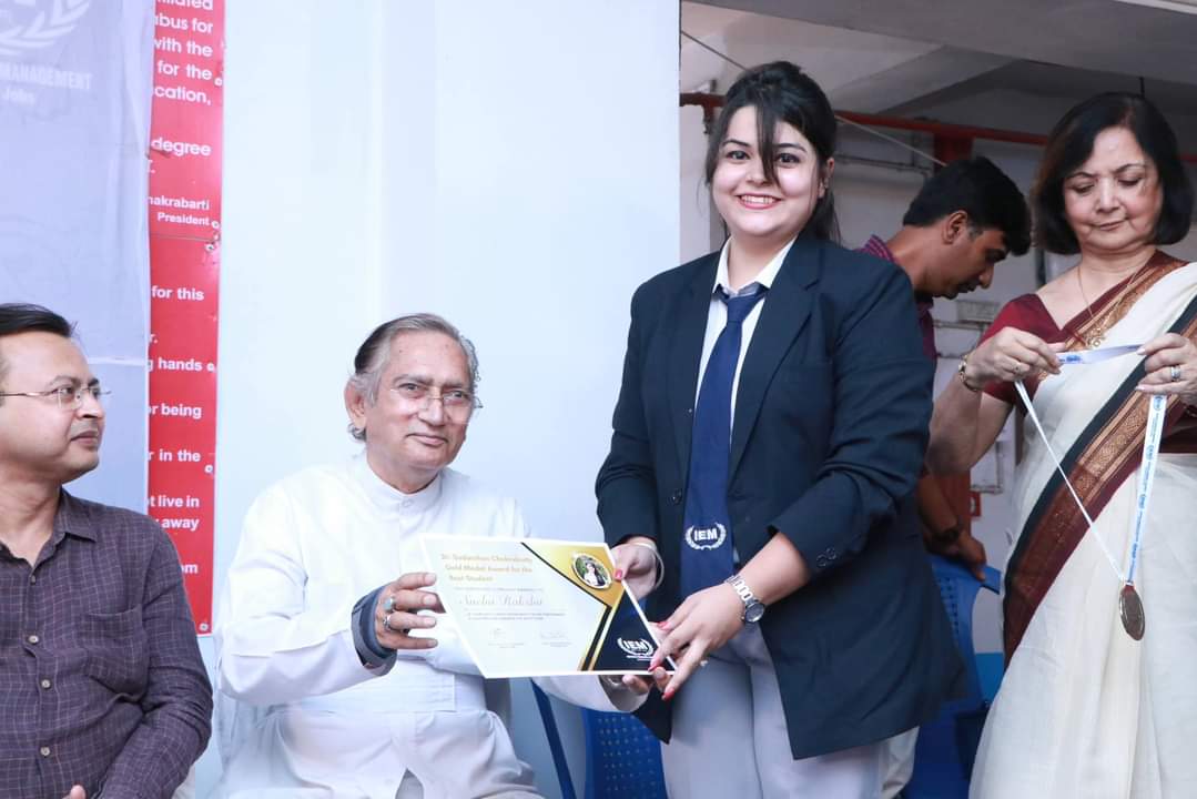 Award ceremony: For 4th year students.