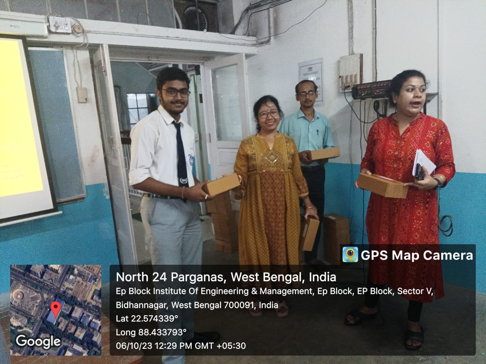 Distribution of Raspberry Pi and Arduino kit to the 2nd year students of IEM