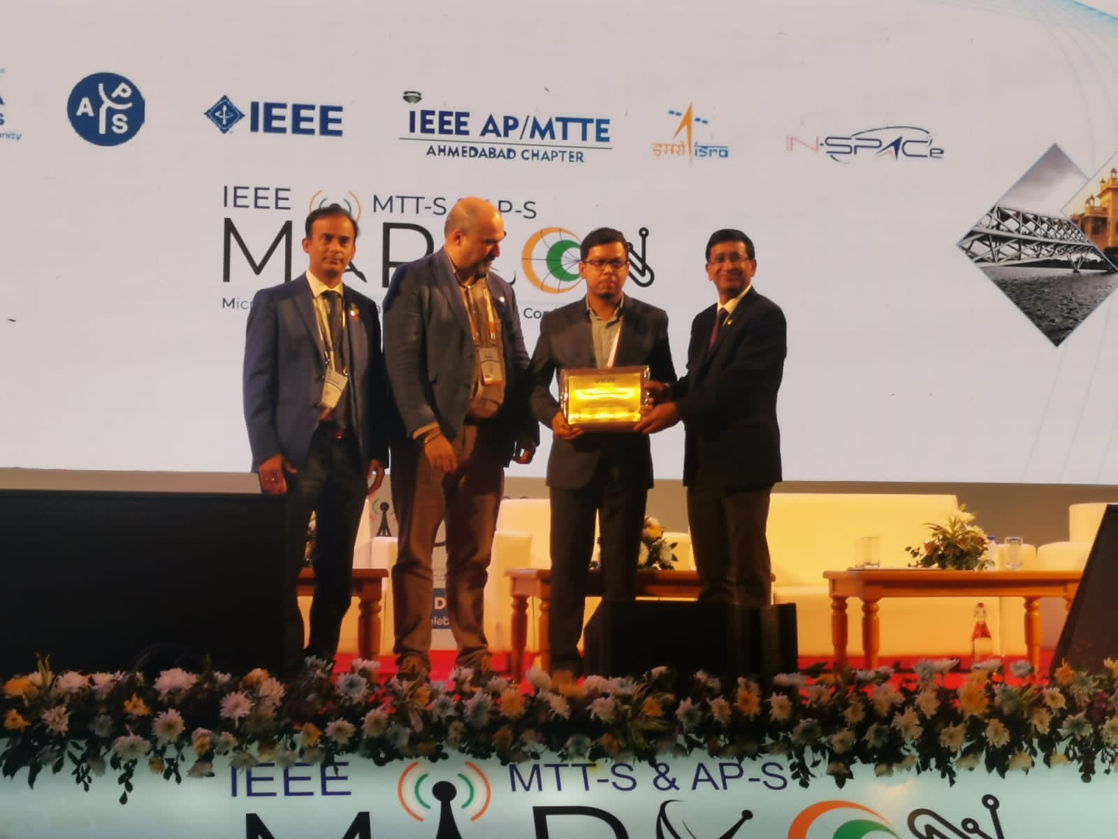 IEM has received IEEE MTT-S Outstanding Chapter Award for the IEEE IEM MTT-S Student Branch Chapter